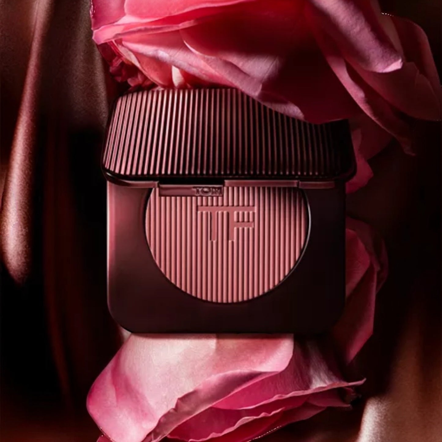 Tom Ford Crème Blush
Color (#01 Cafe .21 oz)
Sold out online hard to get & very popular