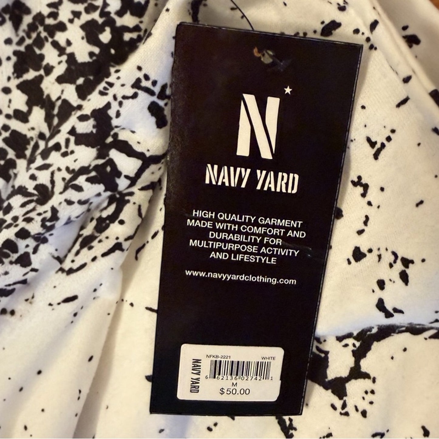 NASA WHITE W/ BLACK PAINT SPATTER - NAVY YARD MEN’s MED JOGGERS-SWEATPANTS NWT