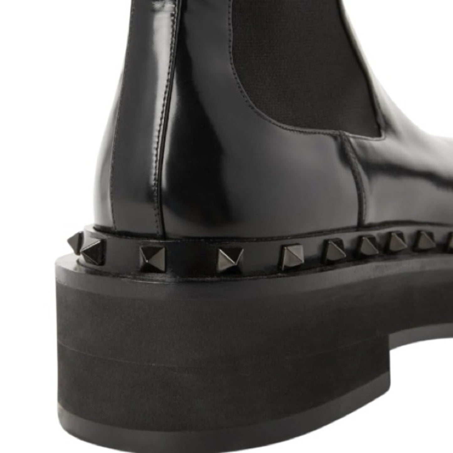 VALENTINO GARAVANI Rockstud M-Way Ankle Boots Women’s 7.5
NIB w/ Duster