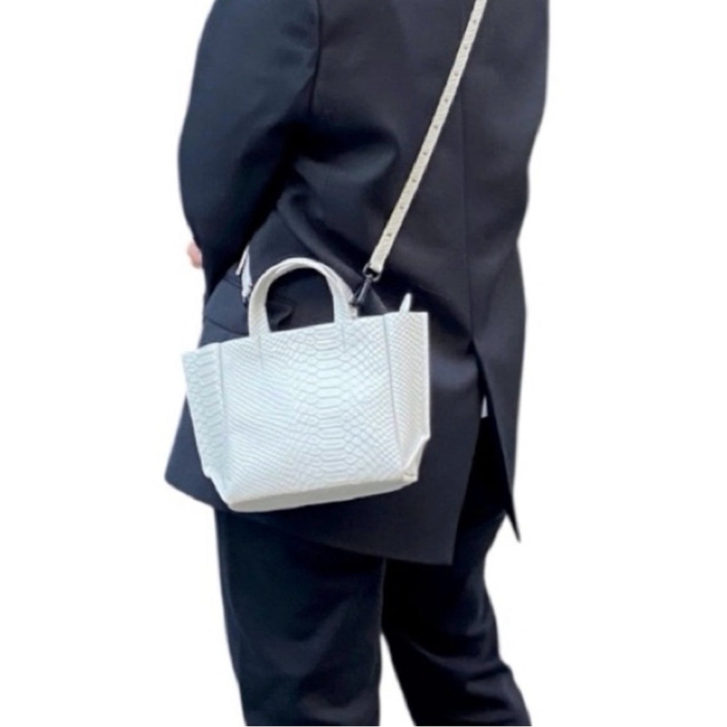 Ampersand As Apostrophe Micro Tote In Deep Magenta - Buffalo Leather