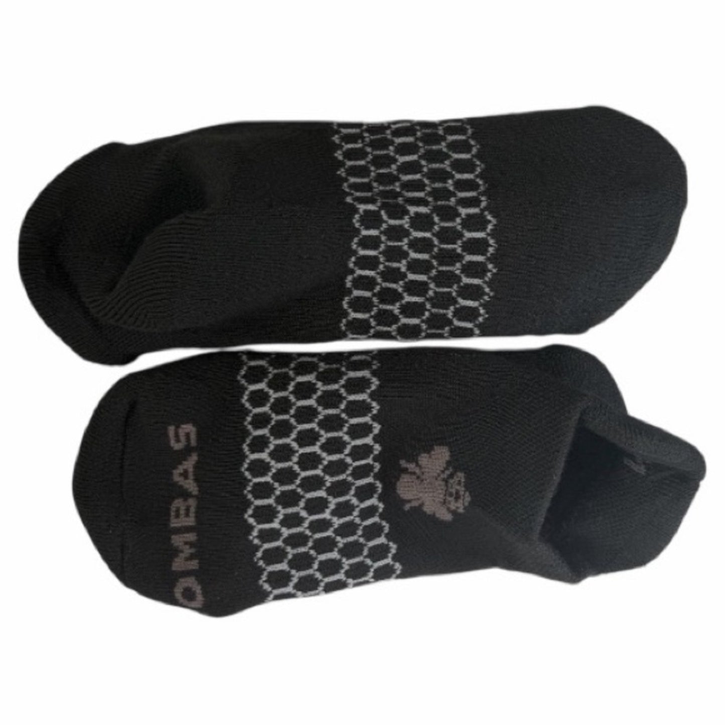 Bombas Black Athletic Socks 4 Pairs Size small
Women’s 4 to 7.5 Unisex