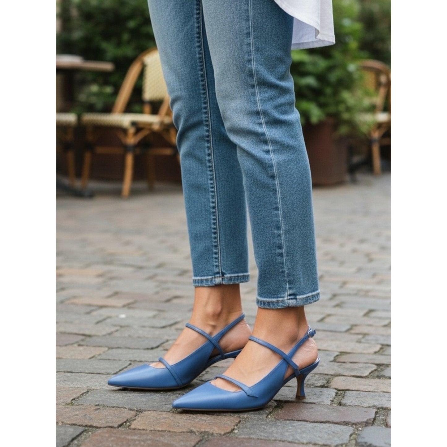 Alexandre Birman Tita 60 Kitten Heel Slingback Pumps Blue 40