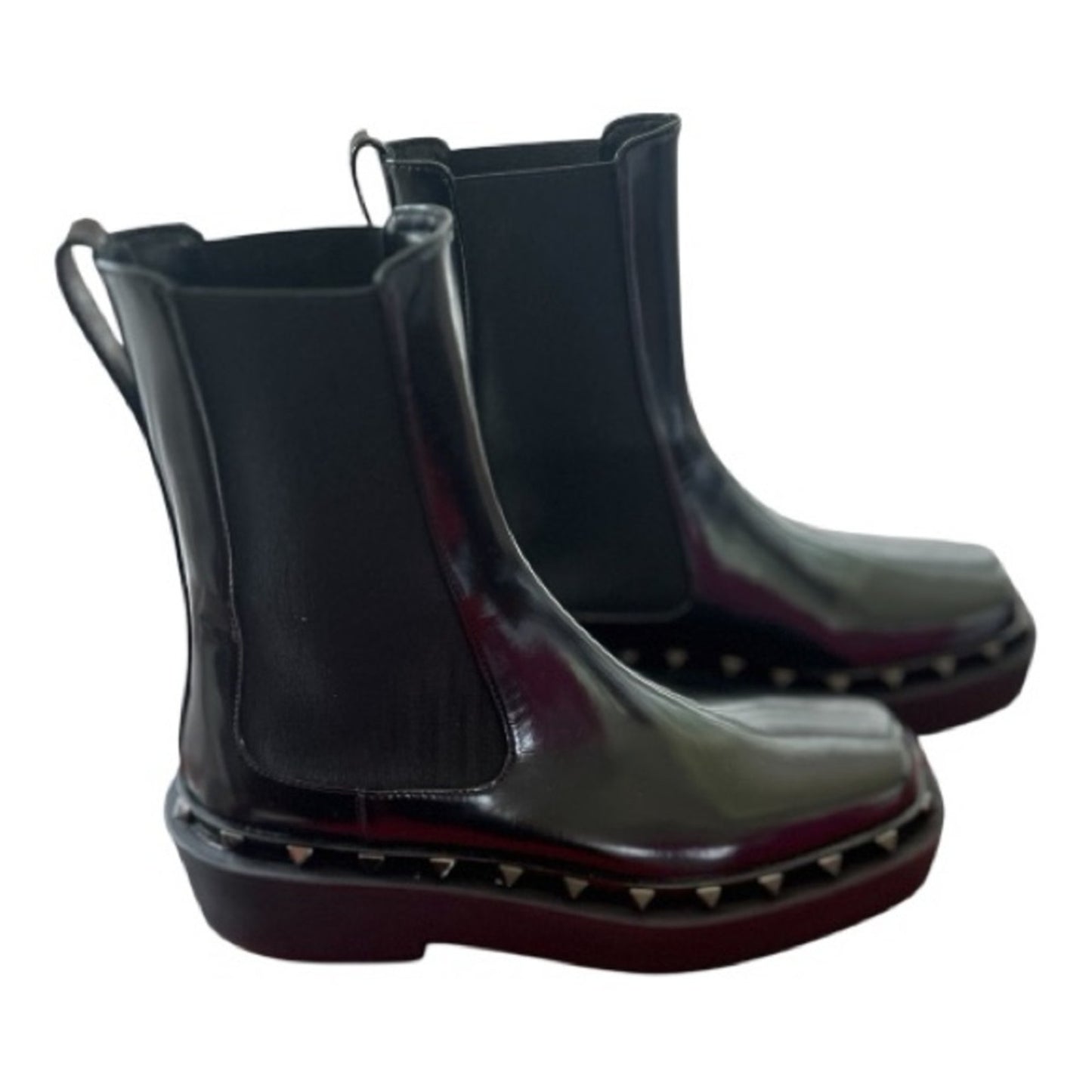 VALENTINO GARAVANI  Rockstud M-Way Ankle Boots Women’s 7.5
NIB w/ Duster