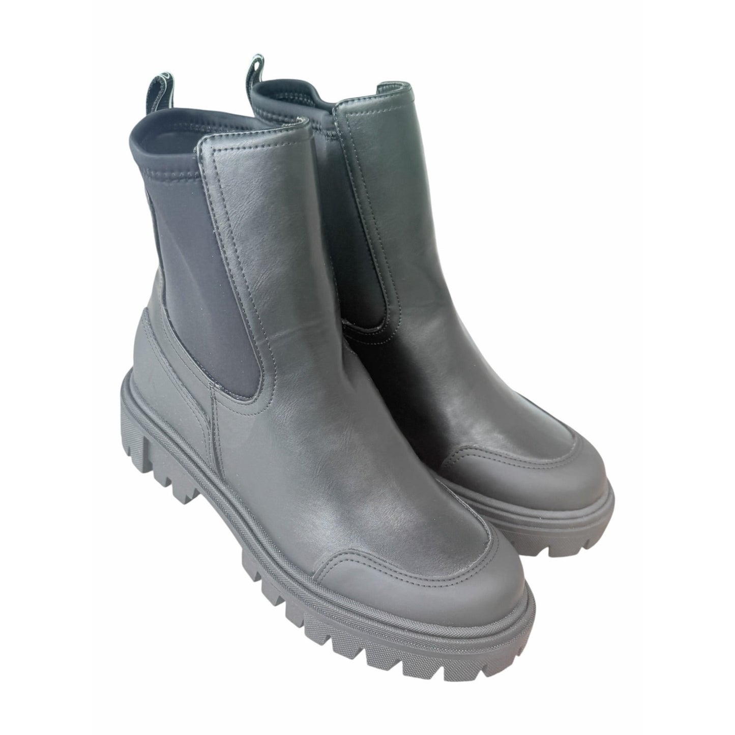 Calvin Klein Jeans KC Remola Chelsea Lug Sole Boots Black NIB Women’s 9M