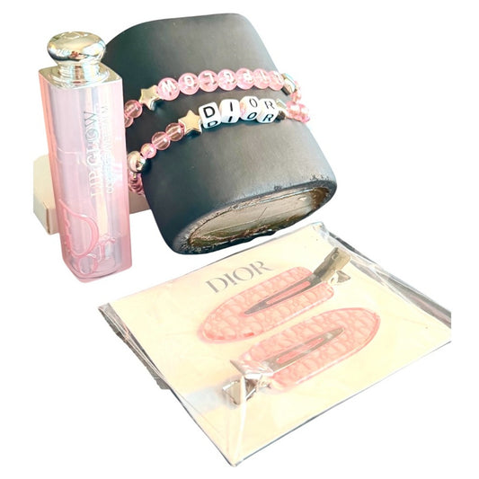 Dior Beauty Gift (3)Lip Glow 031 Strawberry+Dior Hair Clips+Dior Charm/ Bracelet
