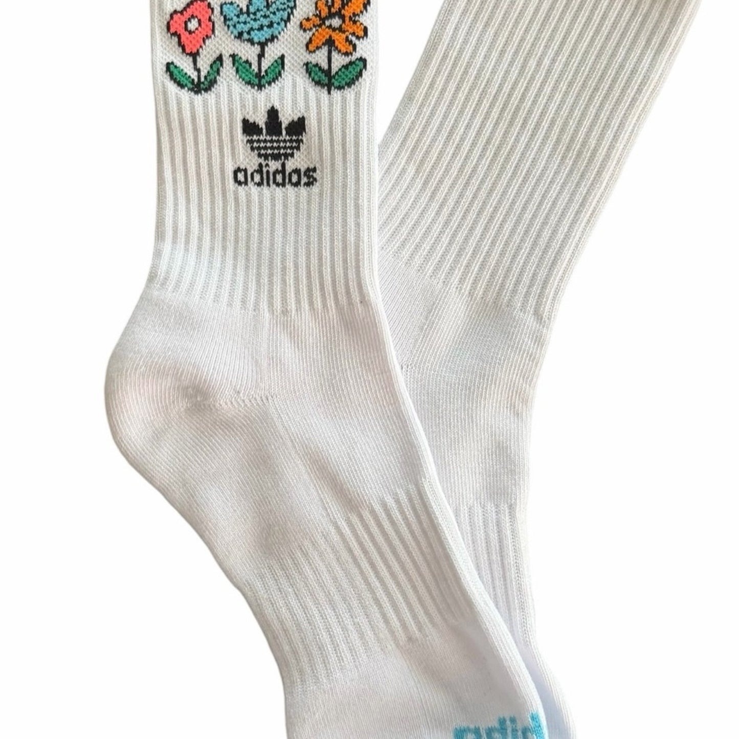 Adidas Originals Floral Crew Socks 3 Pack Women’s M Yellow Black White - NEW