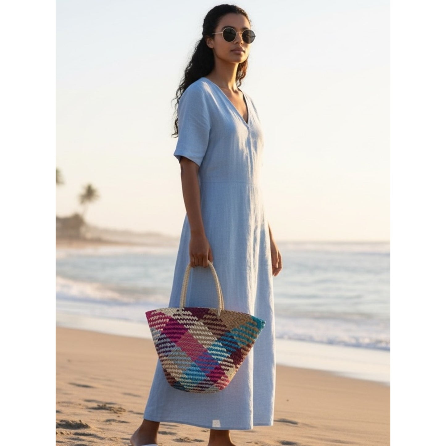 Aqua NWT Woven Paper Straw Tote Beach Resort Vacation Coastal Chic