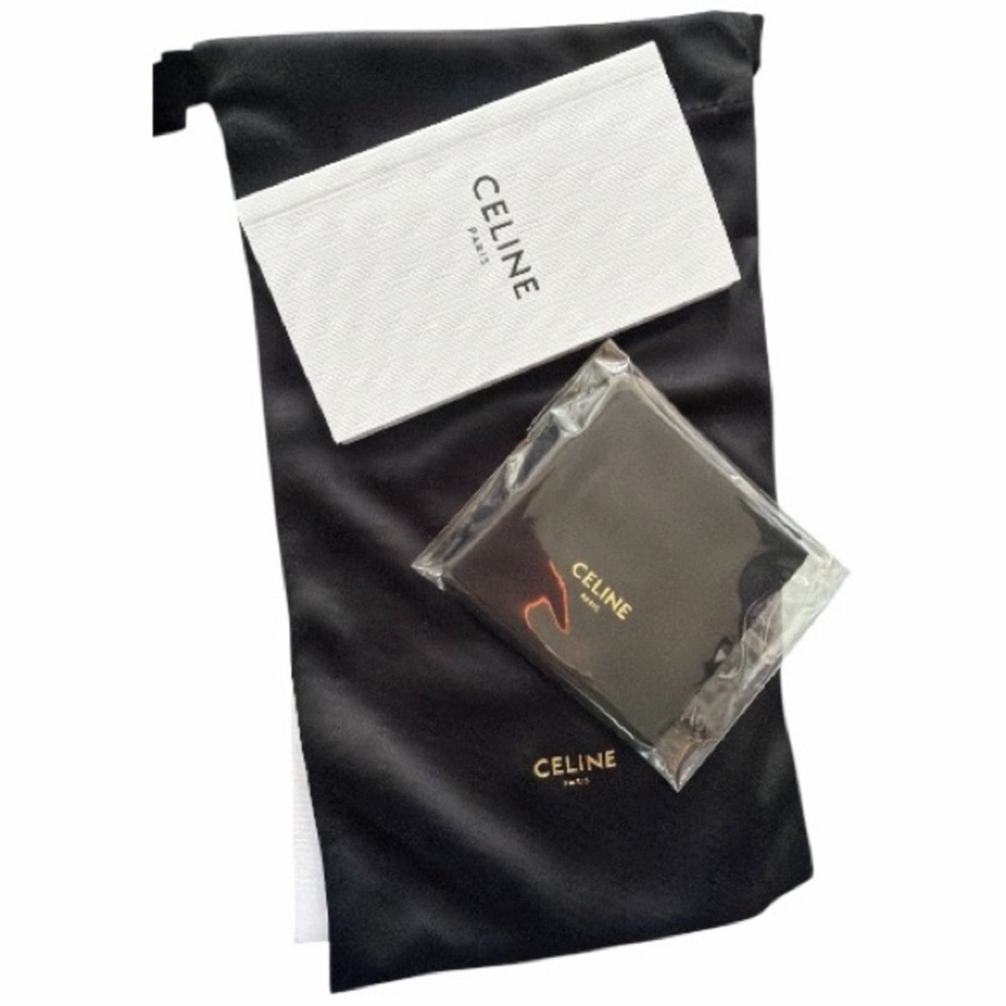 Celine Celine Bold 3 Dots Sunglasses
CL40277| 01A Black / Smoke NWT & Box