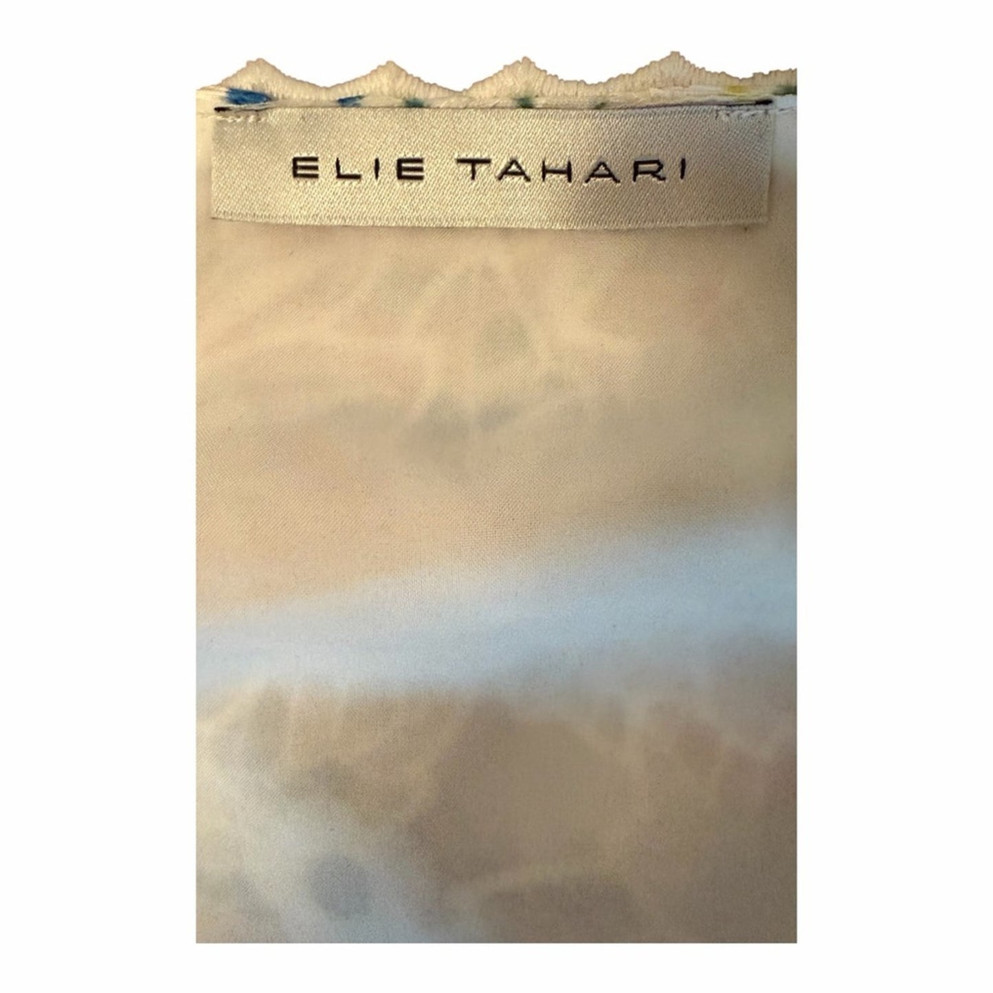 Elie Tahari Romantic Floral Eyelet Peplum Puff Sleeve Designer Top NWT Size 10