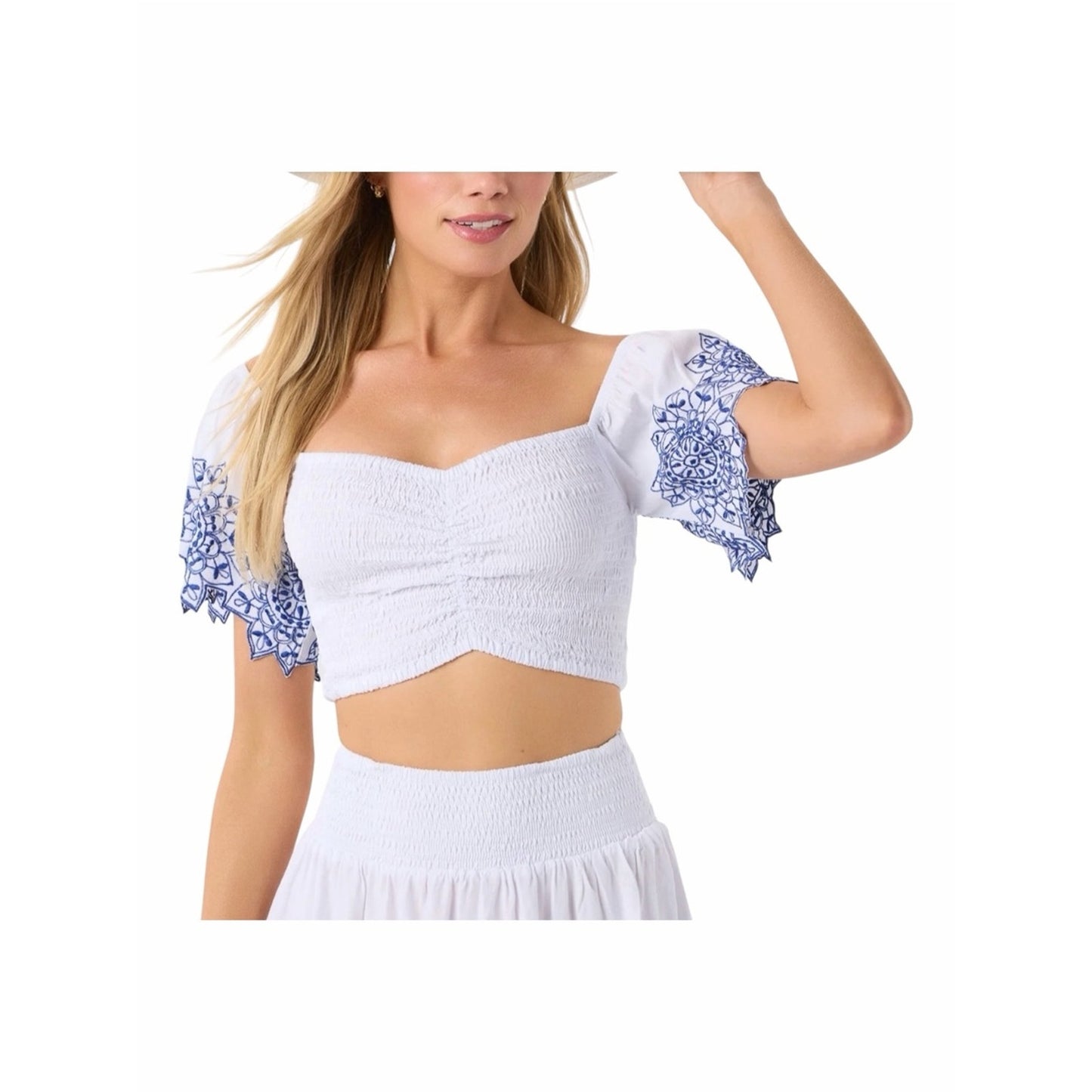 NWT Tiare Hawaii White Blue Embroidered Matching Set Resort Size M (S,M & L)