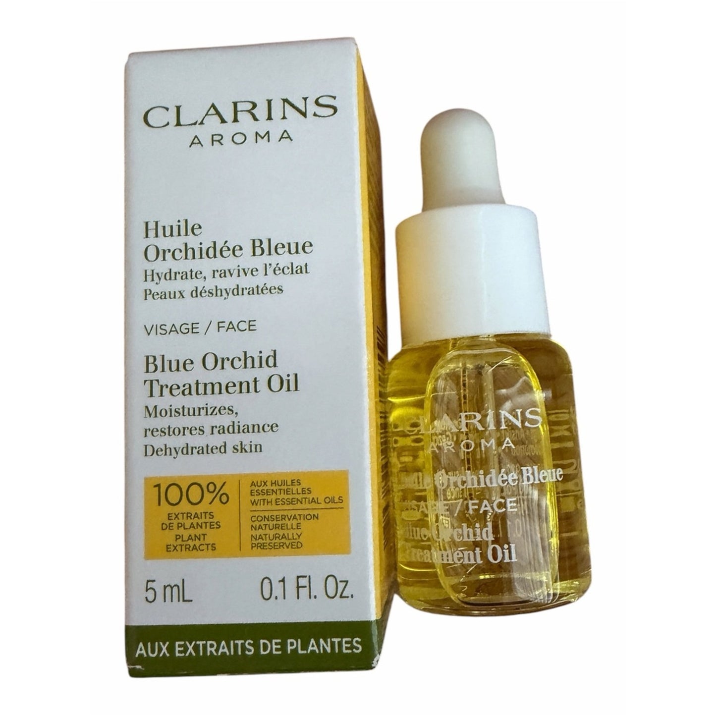 Clarins Gift Set w Red Clarins Bag W Eau Extraordinaire, SPF Cushion, Lotion +