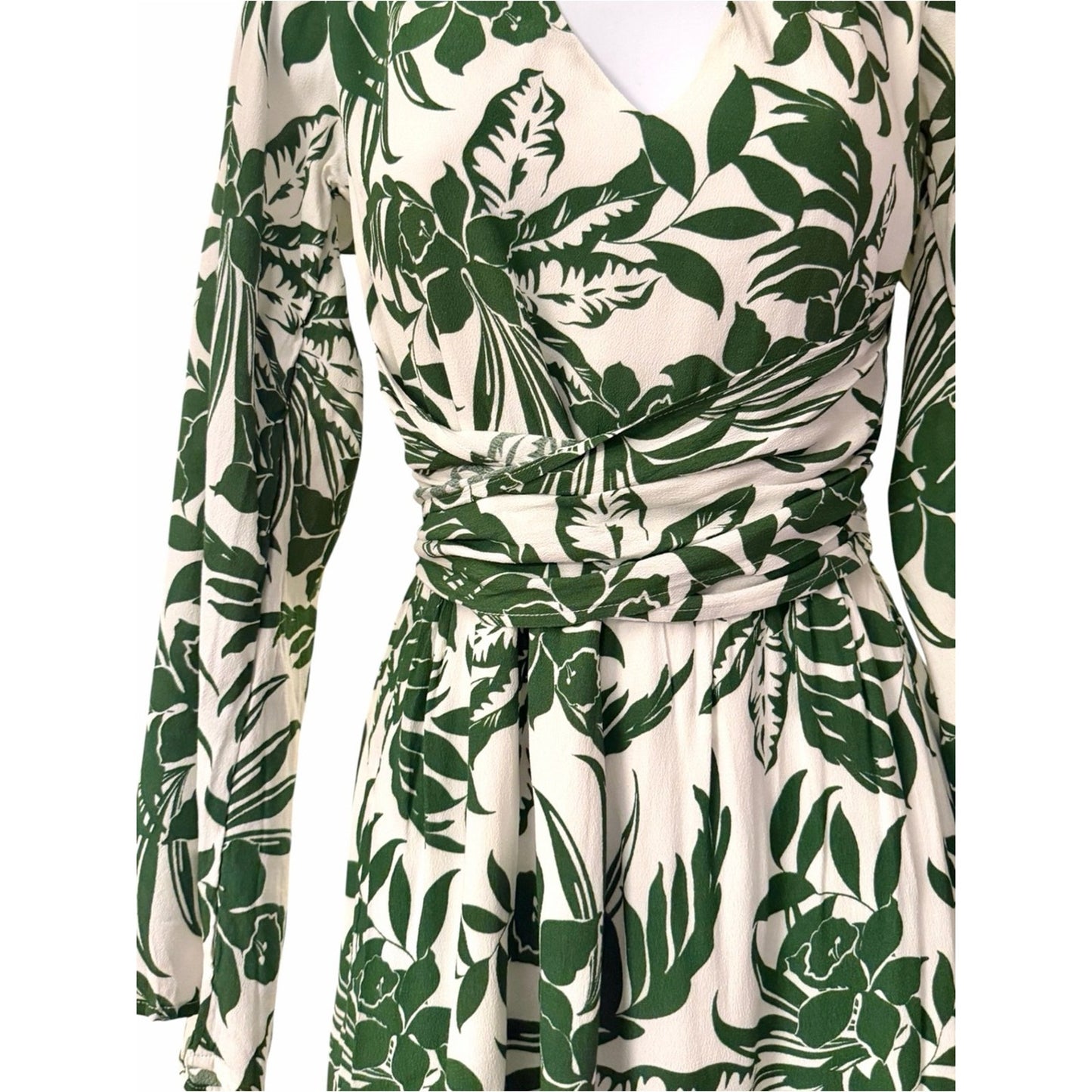 L*SPACE NWT Green Tropical Belted Mini Dress Medium Bell Sleeve Resort Vacation