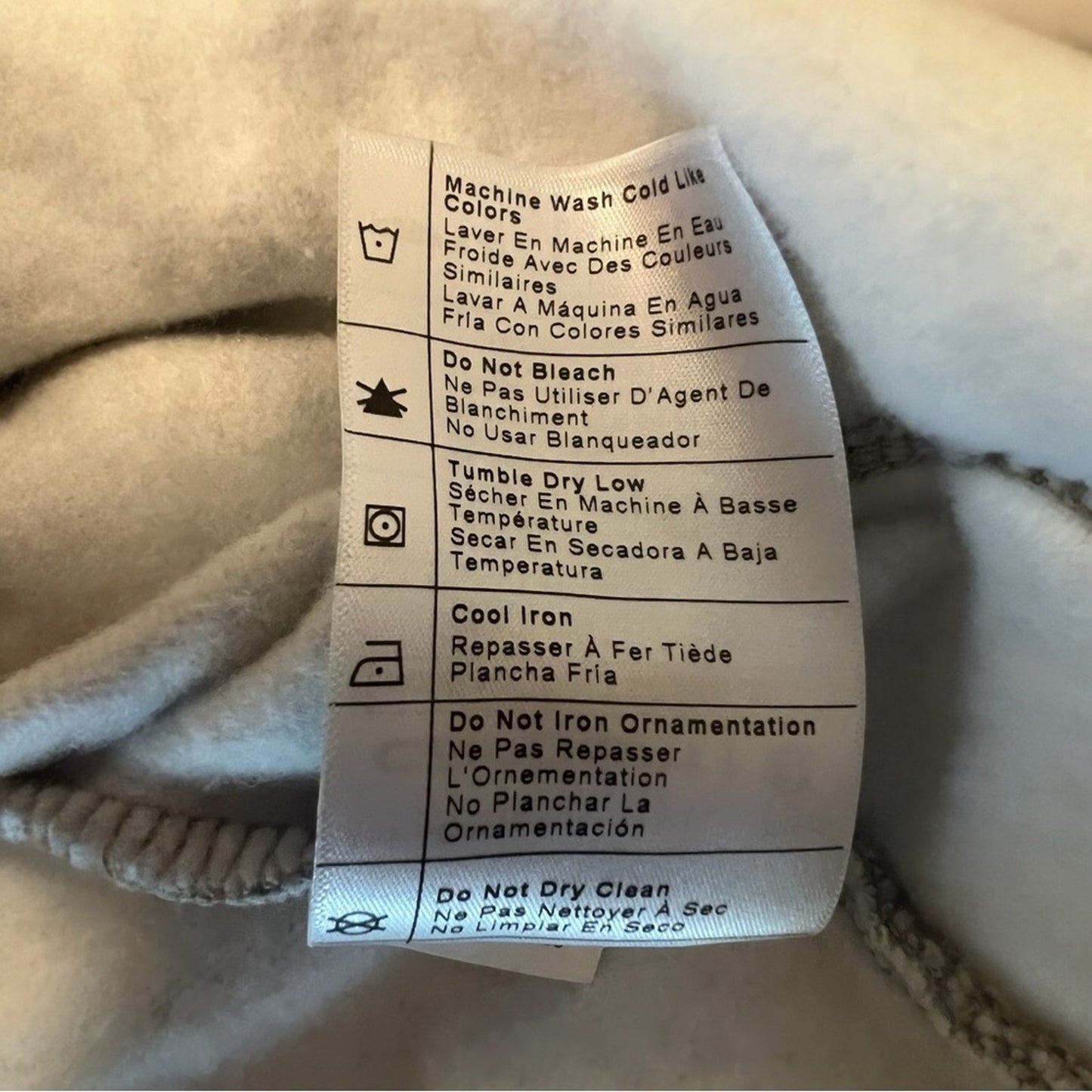 NWT Carhartt Light Gray Men's Hoodie with Sleeve Logo Size Small