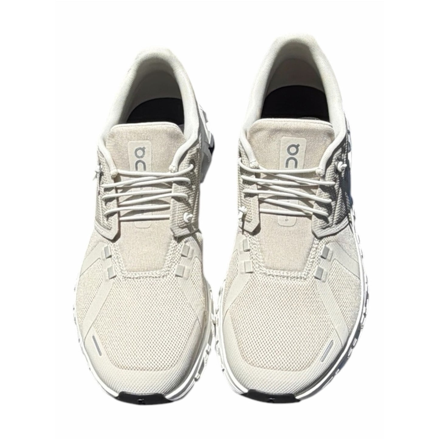 On Cloud 6 Wide Running Shoes Pearl White Women’s 9.5 Wide D NEW W/BOX