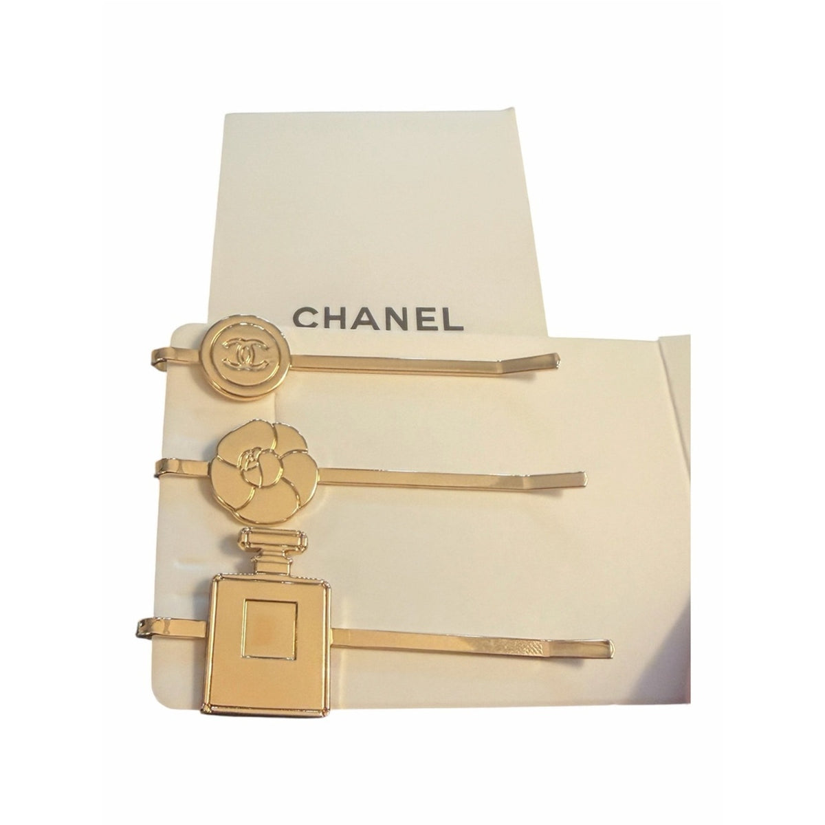 CHANEL Beauté Gold Tone Hair Clips Charms Set of 3 GWP New in Box