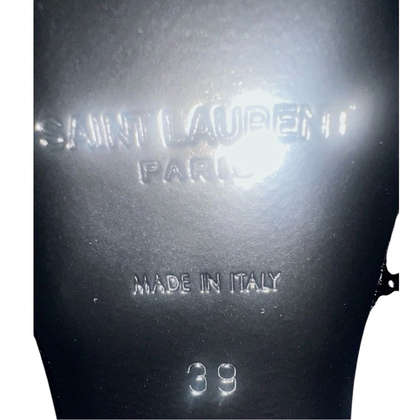 YSL Sexy 95 Tanouk Patent Leather Sandals
NIB- 2 dusters, original Box Size 9