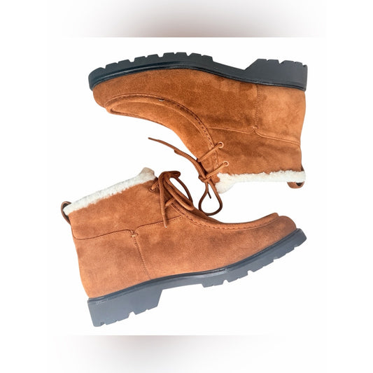 Vince Sierra Lace-Up Suede Boots Elmwood Shearling Lined NIB Sz 9