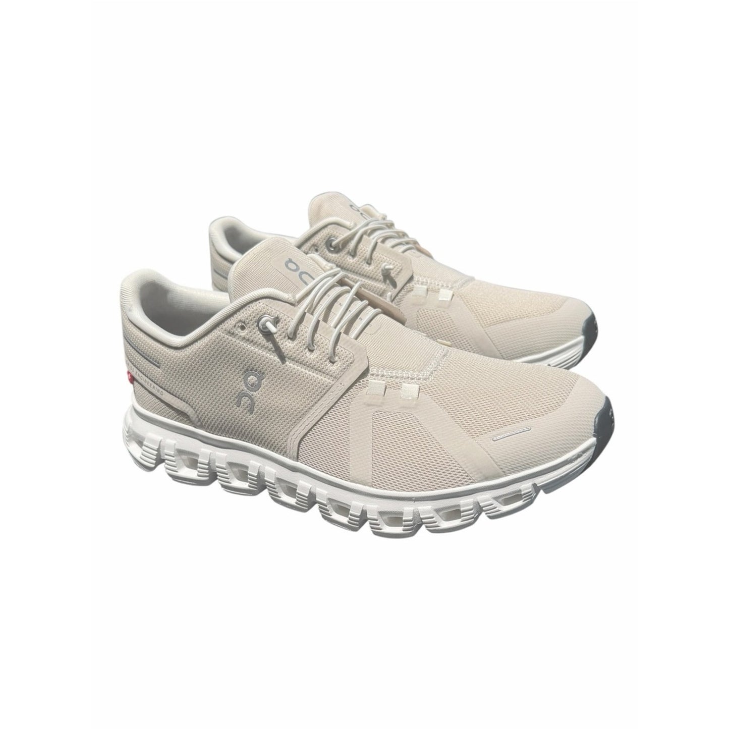 On Cloud "6" Wide Running Shoes Pearl White Women’s 9.5 Wide D NEW W/BOX