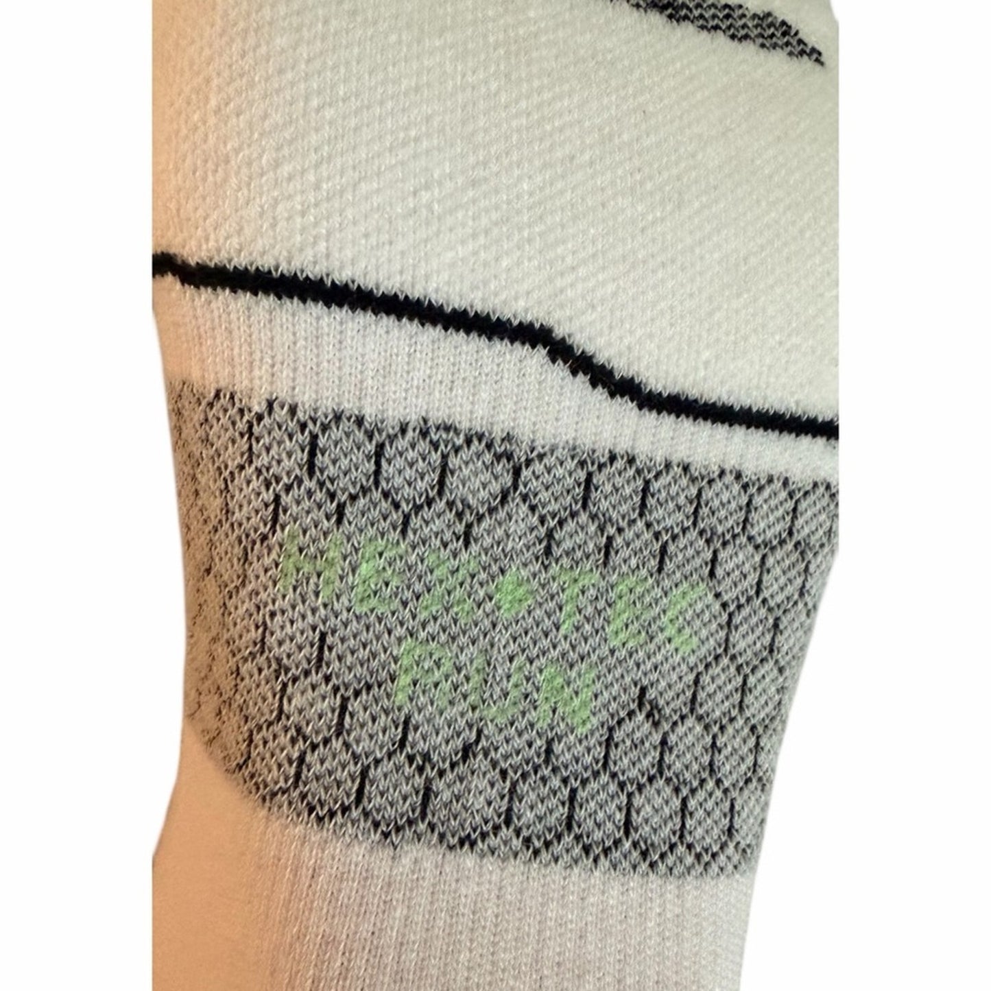 Bombas Quarter Crew Socks 3 Pack Size L Cushioned Athletic Black White NEW