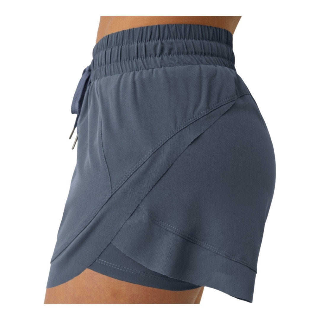 NEW Halara Mid Rise Drawstring Contrast Mesh 2-in-1 Flowy Running Shorts 3"'