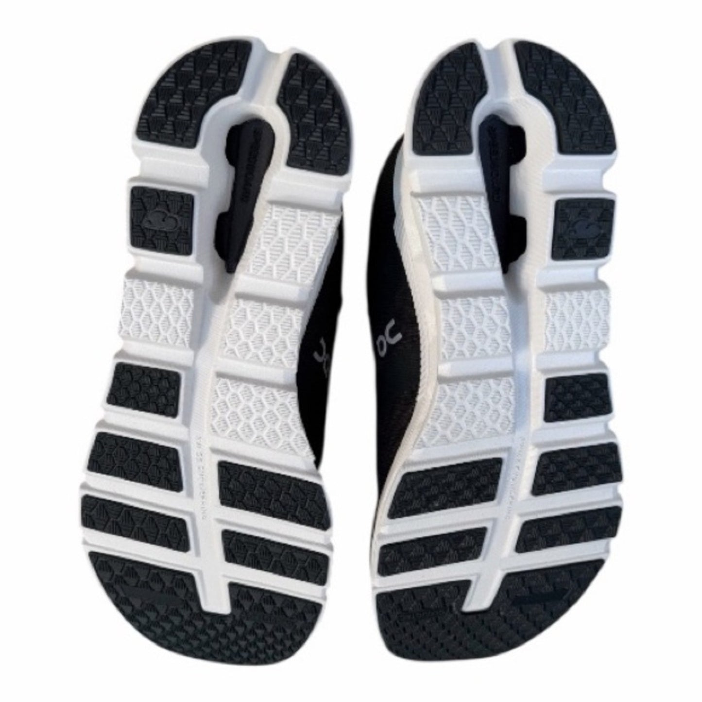 On Cloud Running Sneakers | Men’s 7.5 / Women’s 9 | New in Box Grey & Blk NIB