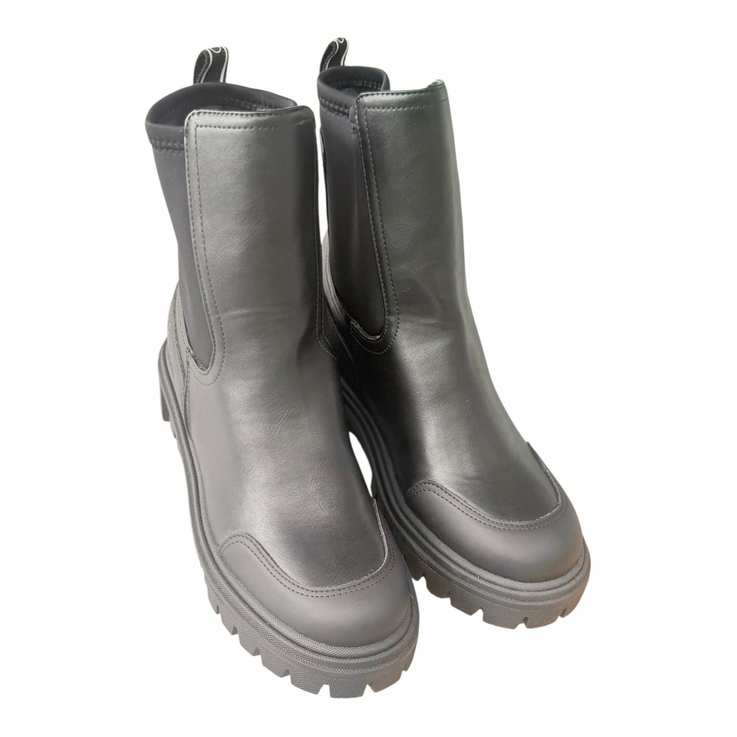 Calvin Klein Jeans KC Remola Chelsea Lug Sole Boots Black NIB Women’s 9M