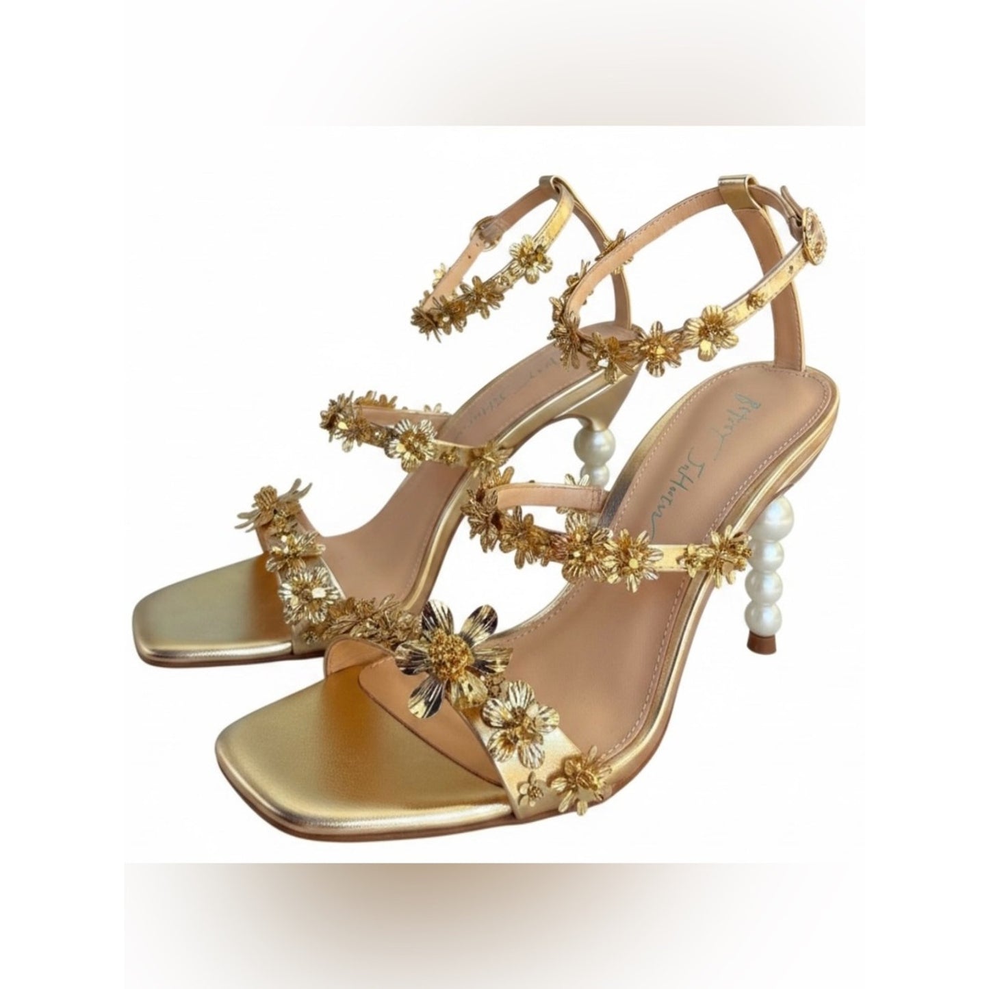 Betsey Johnson Lorra Gold Floral Pearl Heel Sandals NIB 9.5