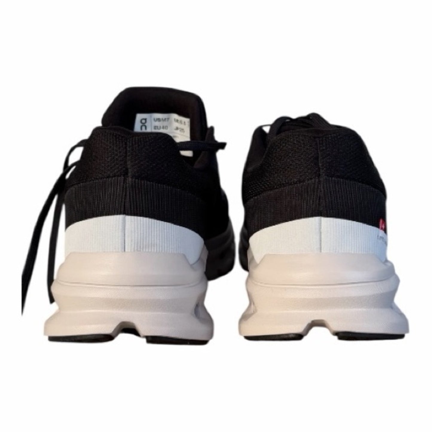 On Cloud Running Sneakers | Men’s 7.5 / Women’s 9 | New in Box Grey & Blk NIB