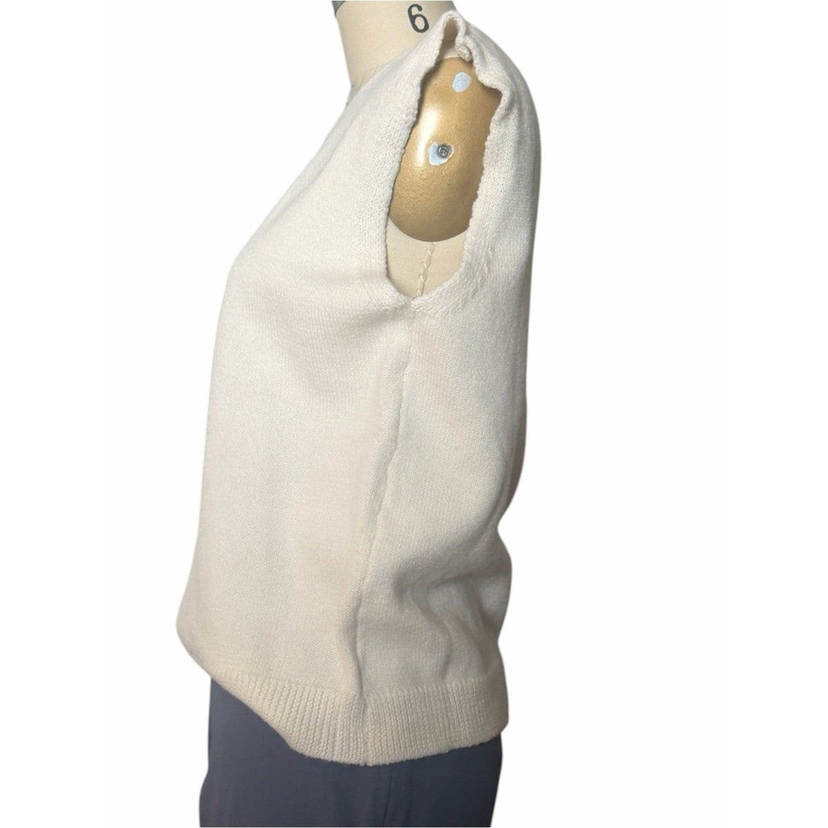 Prosperina Lila Ivory Knit Women’s Sweater Tank Vest Medium NWT