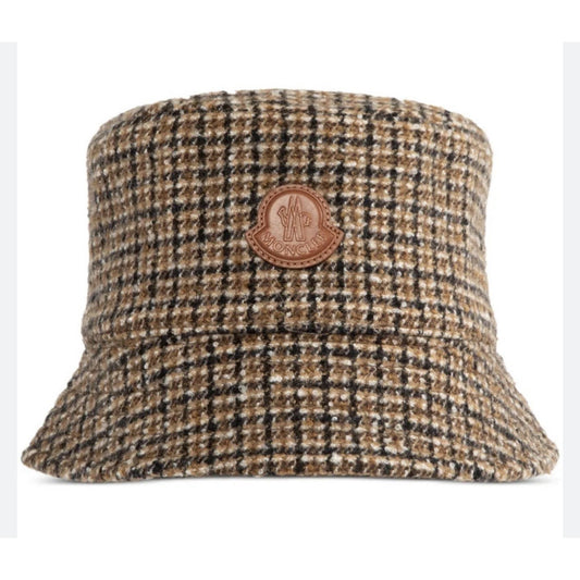 Moncler Women’s Bucket Hat Size M NWT Tweed Wool Blend Brown Check Logo Patch