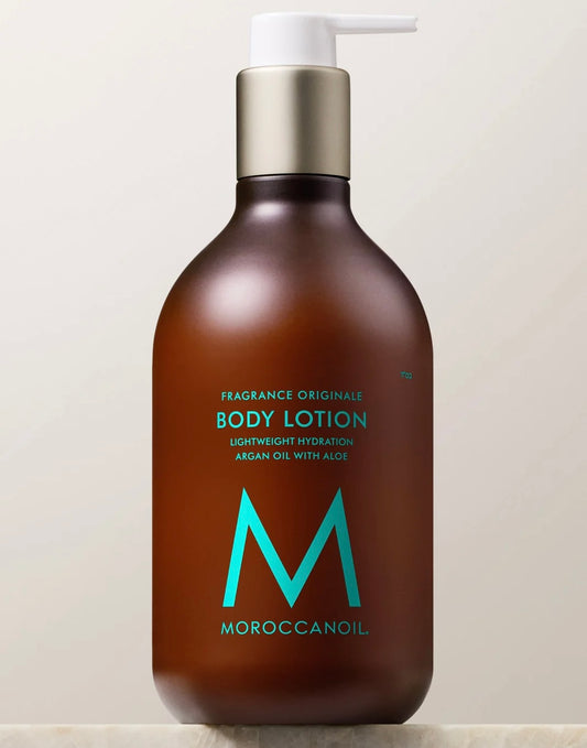 Body Lotion Fragrance Originale
Fragrance Notes: Amber, magnolia, woods. (12.2 Oz.)