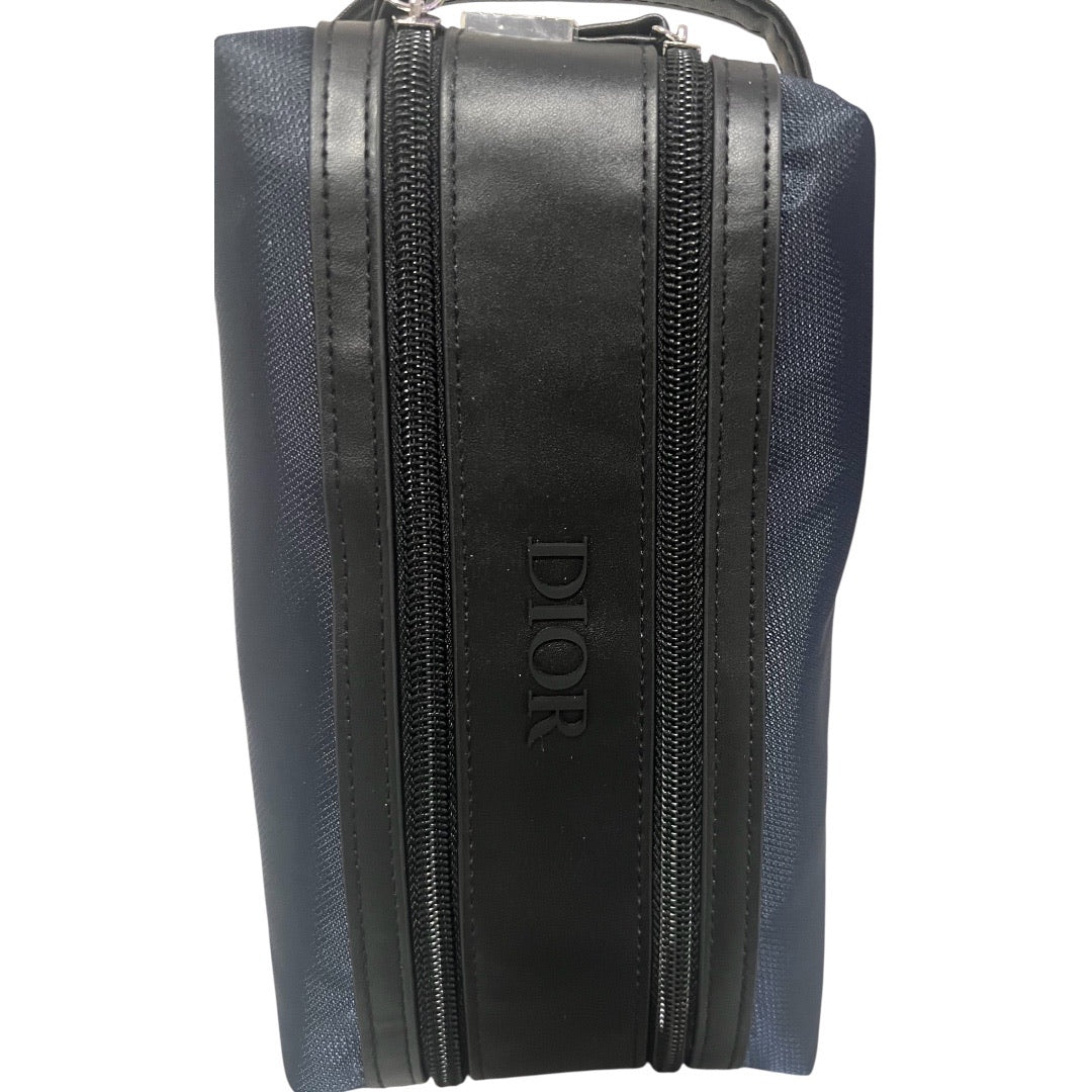 Dior toiletry bag￼