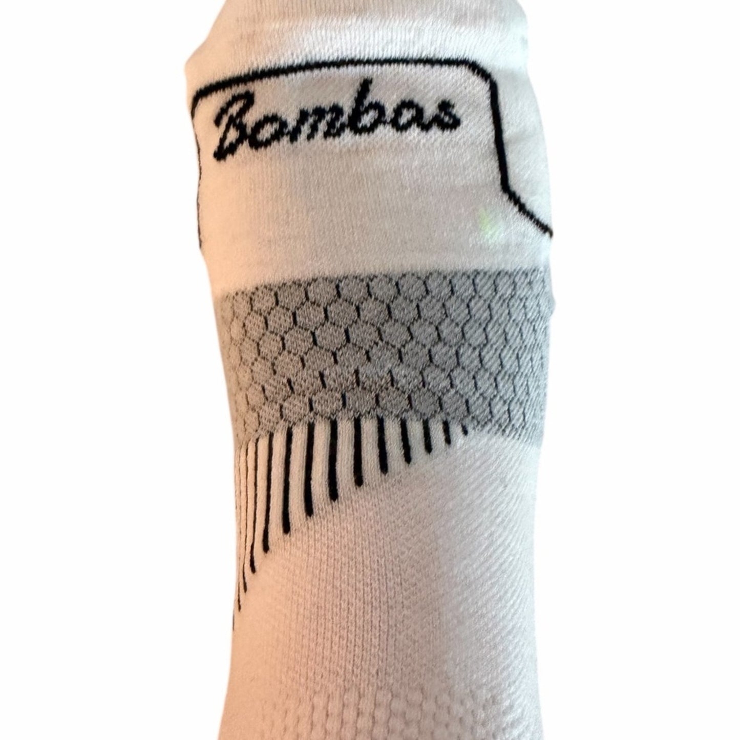 Bombas Quarter Crew Socks 3 Pack Size L Cushioned Athletic Black White NEW
