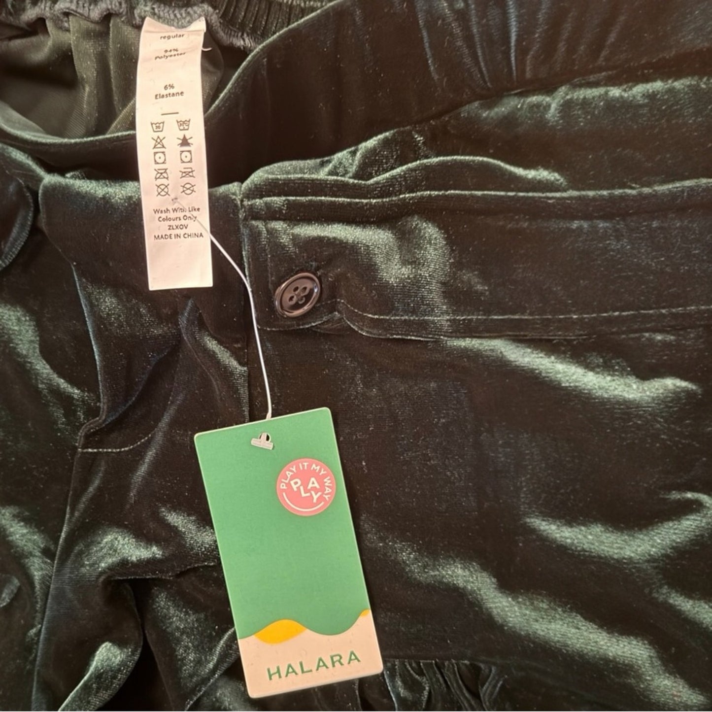 Halara Mid Rise Emerald Green Wide Leg Velvet Pants w/ Pockets NWT Size Med