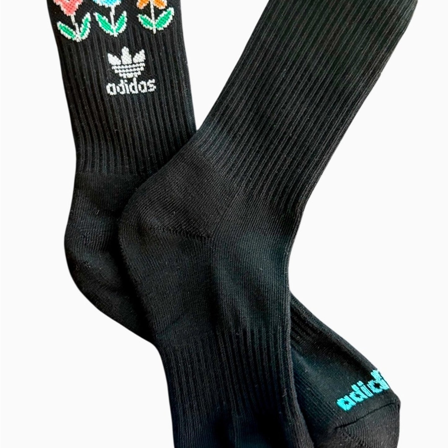 Adidas Originals Floral Crew Socks 3 Pack Women’s M Yellow Black White - NEW