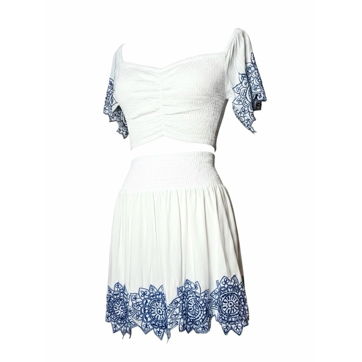 NWT Tiare Hawaii White Blue Embroidered Matching Set Resort Size M (S,M & L)