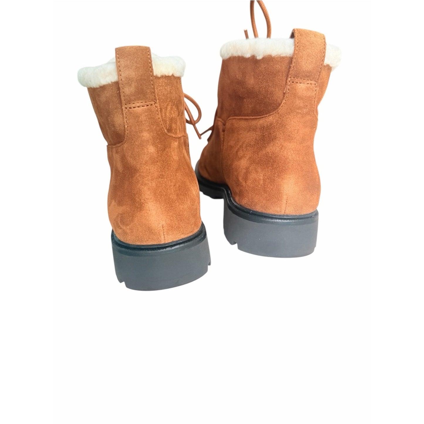 Vince Sierra Lace-Up Suede Boots Elmwood Shearling Lined NIB Sz 9