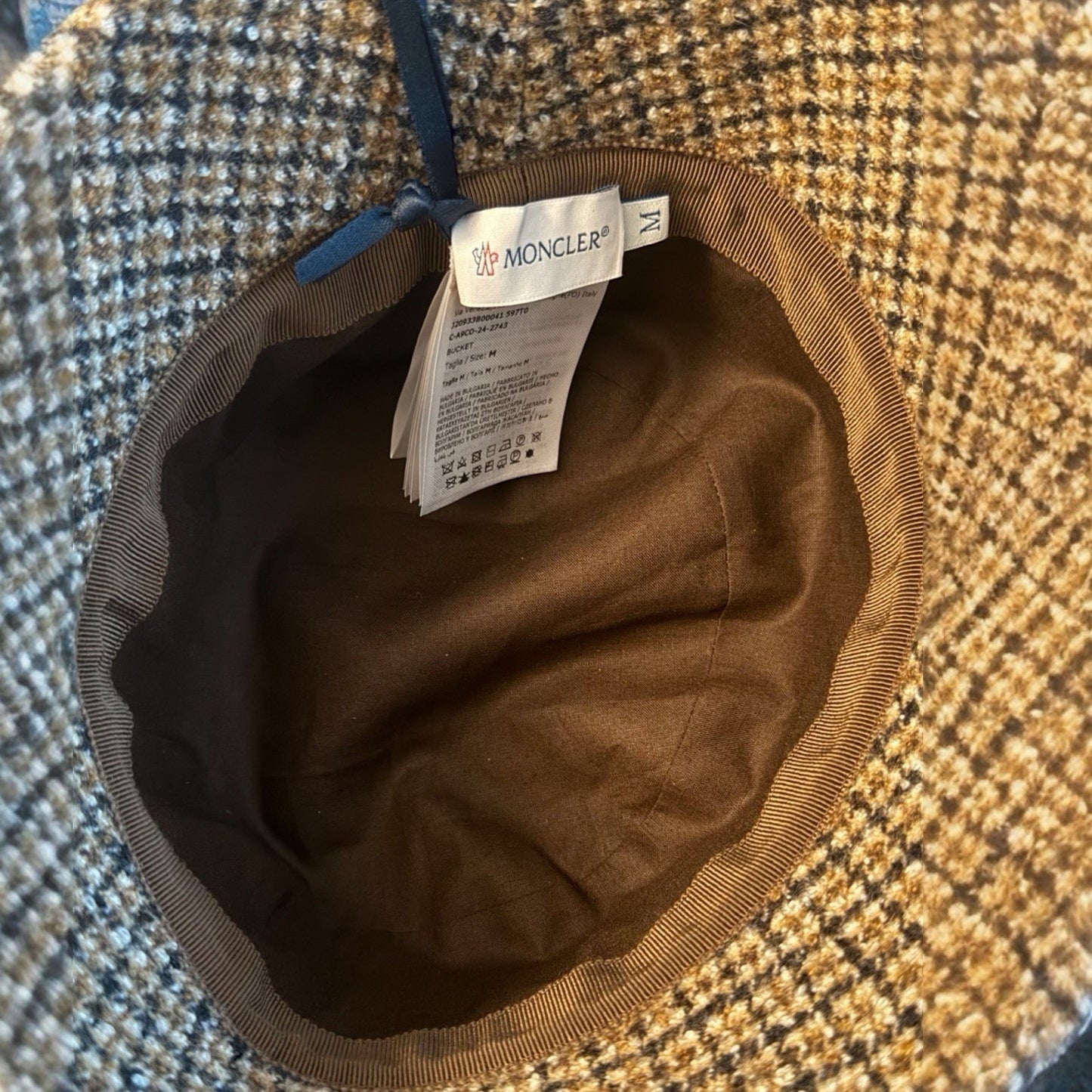 Moncler Women’s Bucket Hat Size M NWT Tweed Wool Blend Brown Check Logo Patch