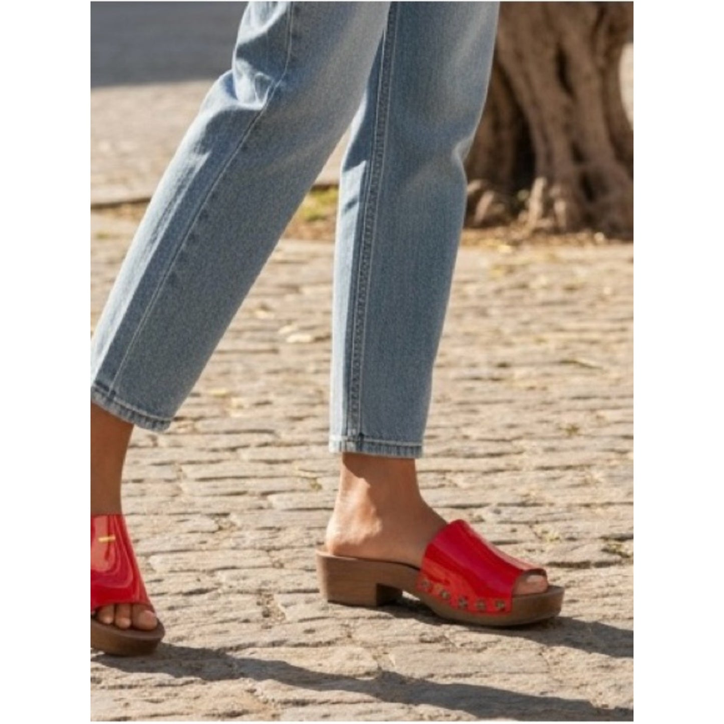 Miu Miu Red Patent Leather Wooden Slide Sandals Clogs EU 40 US 9 Box & Dust Bag