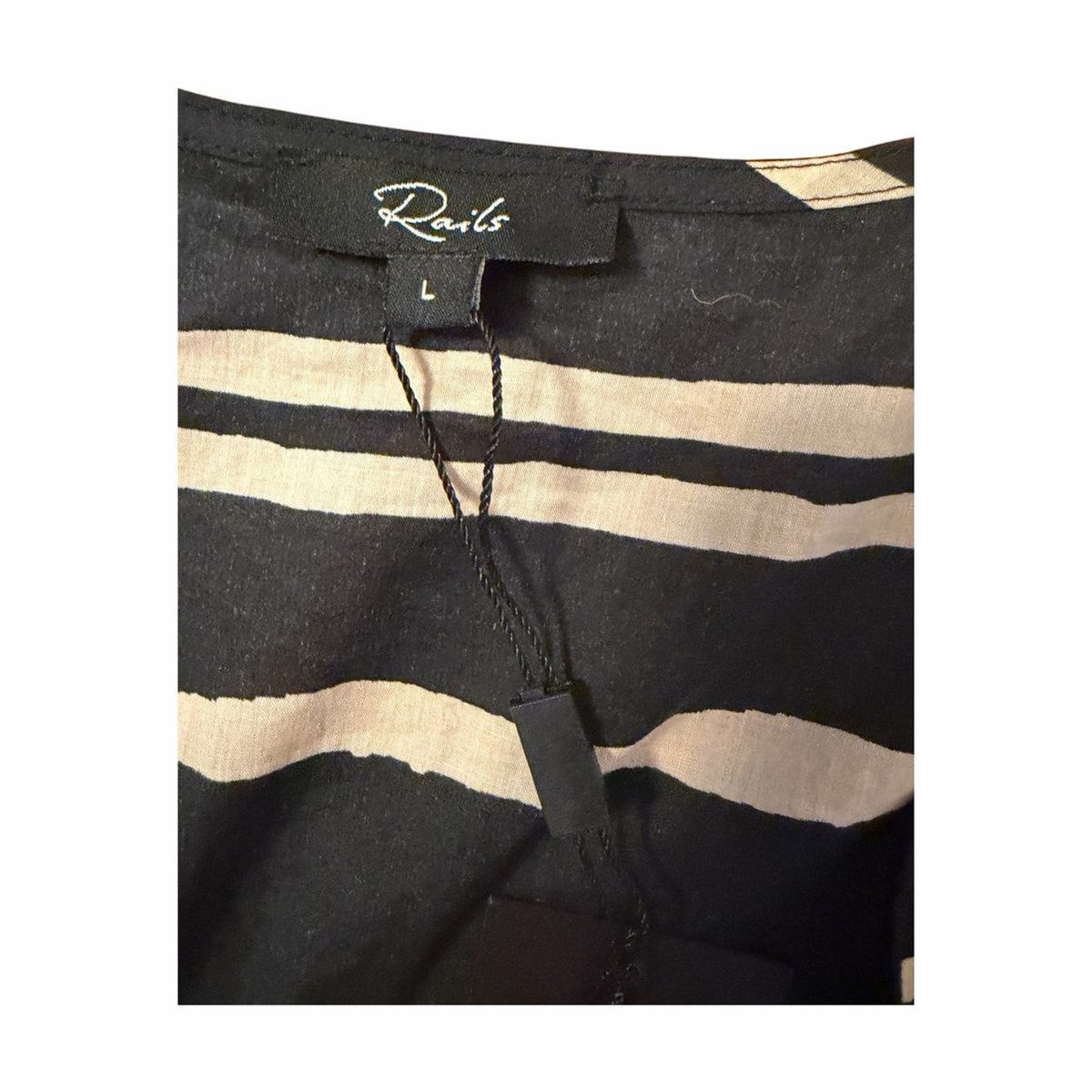 NWT Rails Tia Island Stripe Tie Front Cotton Top Women’s L Cream & Black