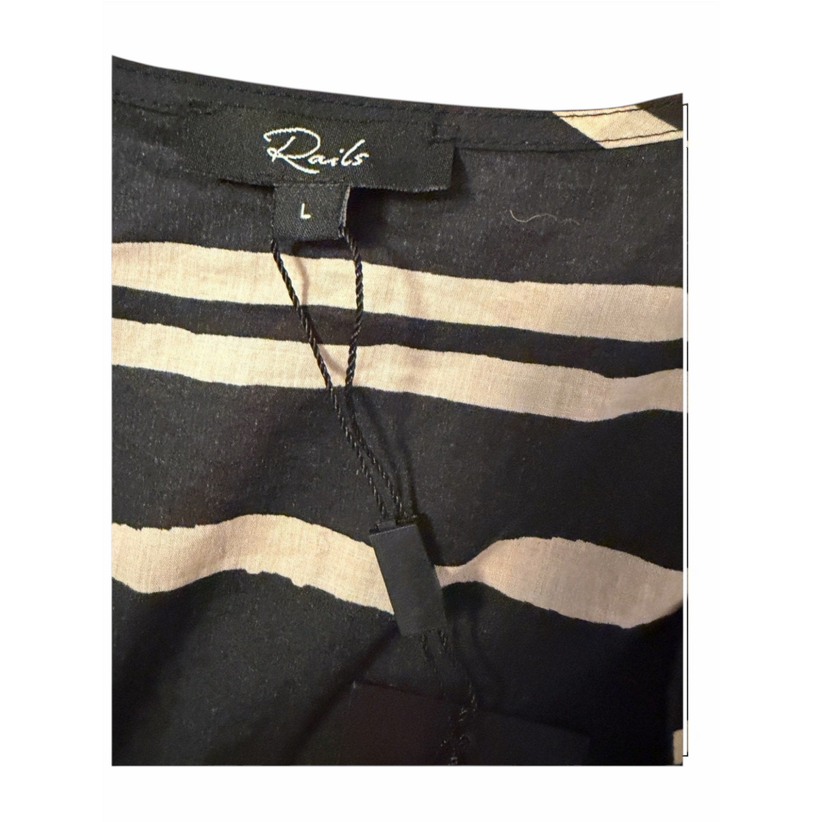 NWT Rails Tia Island Stripe Tie Front Cotton Top Women’s L Cream & Black
